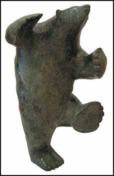 Dancing Bear by Nuna Parr vendu pour $10,350