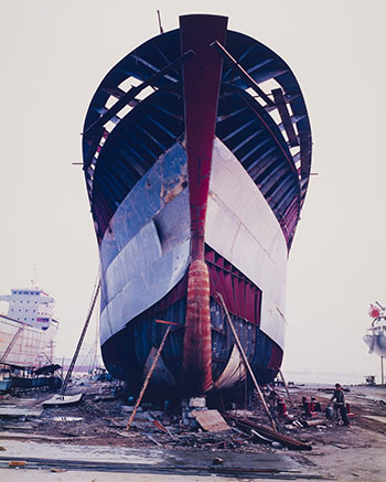 Shipyard #13, Qili Port, Zhejiang Province, China by Edward Burtynsky