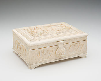 An Impressively Well-Carved Ivory 'Romance of the Three Kingdoms' Box and Cover, First Half 20th Century par  Chinese Art