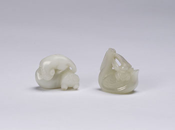 Two Chinese White Jade Carvings, 19th Century par  Chinese Art