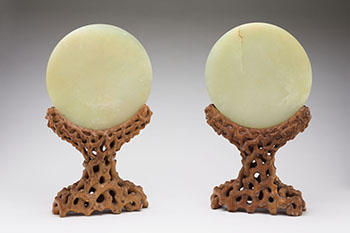 A Pair of Large Chinese Pale Green Jade Carved Circular Plaques, Mid-20th Century par  Chinese Art