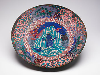 A Large Japanese Cloisonné Enamel Presentation Bowl par Attributed to Kaji Tsunekichi