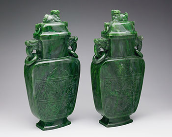 A Pair of Large Archaistic Spinach Green Jade Vases and Covers, Mid 20th Century par  Chinese Art