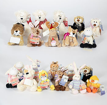 2006 Charity Plush Toys (21 items) par Hudson's Bay Company 