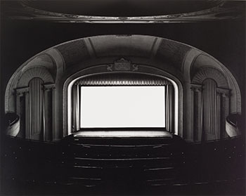 UA Playhouse, New York par Hiroshi Sugimoto