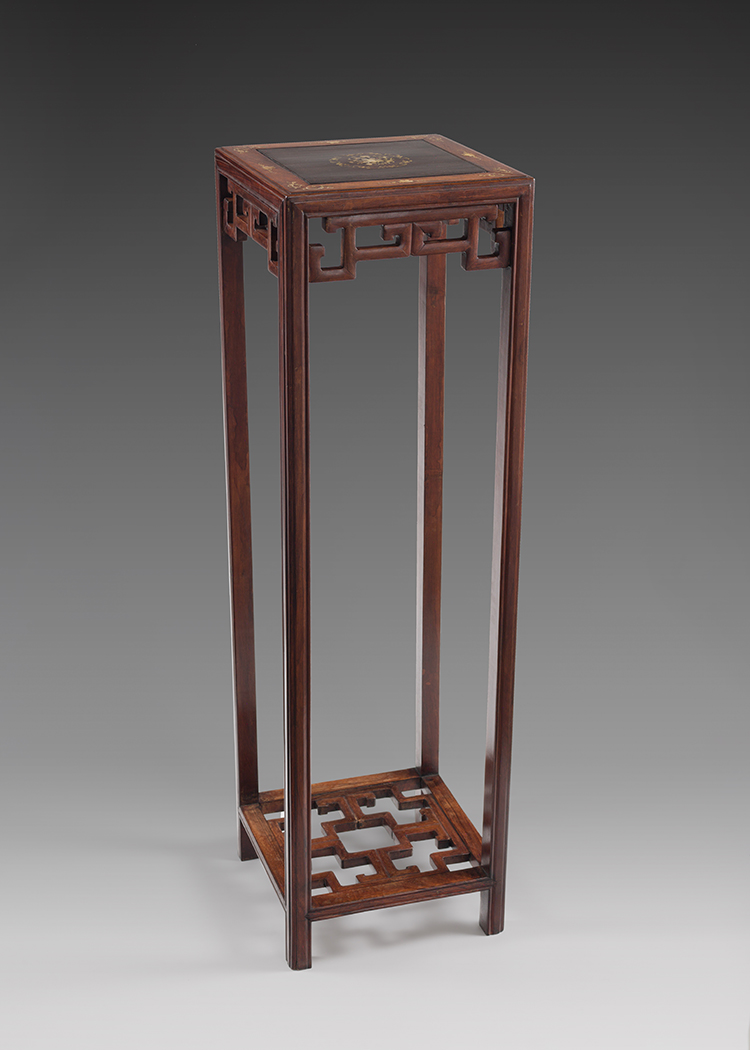 Chinese Rosewood and Mother-of-Pearl Inlay Plant Stand, Republican Period, circa 1925 par  Chinese Art