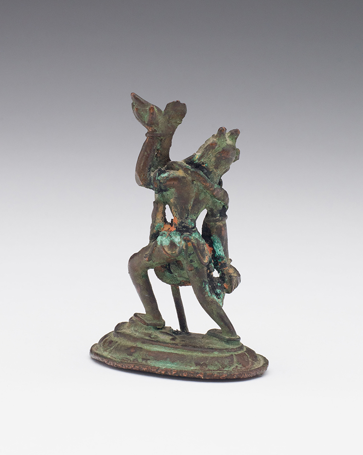 A Small Nepalese Bronze Standing Figure of Vajrayogini, 19th Century par  Nepalese Art