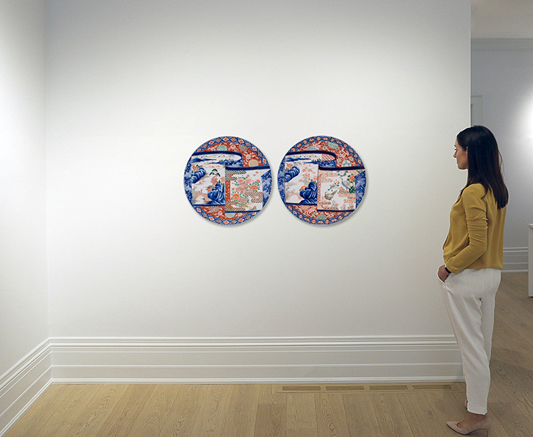 A Pair of Large Japanese Imari Chargers, Meiji Period, Late 19th Century by  Japanese Art