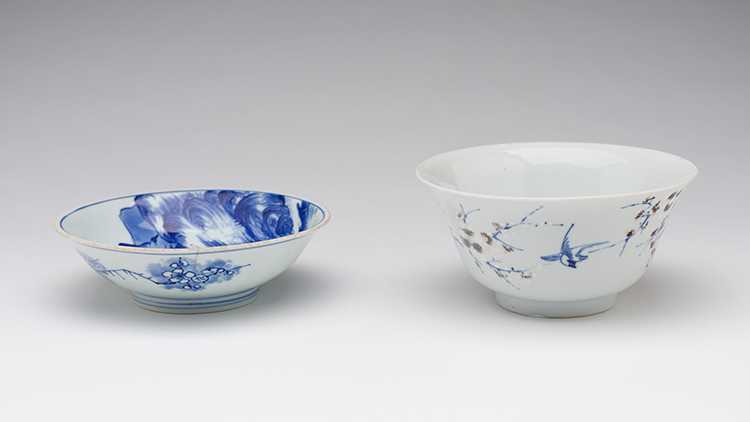 Two Chinese Blue and White Bowls, 16th/17th Century par  Chinese Art