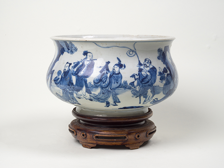 A Chinese Blue and White 'Eight Immortals' Bombé Form Censer, Kangxi Period (1664 - 1722) par  Chinese Art