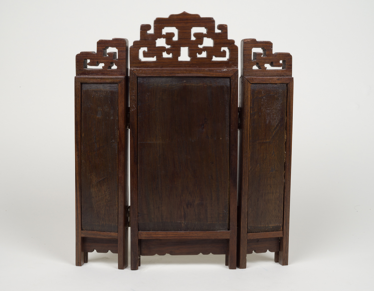 A Finely Inscribed Chinese Three-Piece Ivory Table Screen, Mid 20th Century par  Chinese Art
