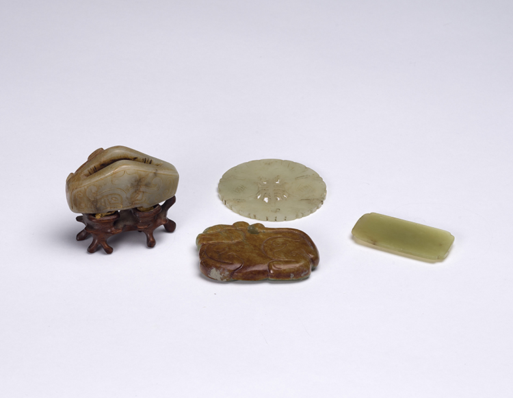 Four Chinese Jade Pendants, 18th-20th Century par  Chinese Art
