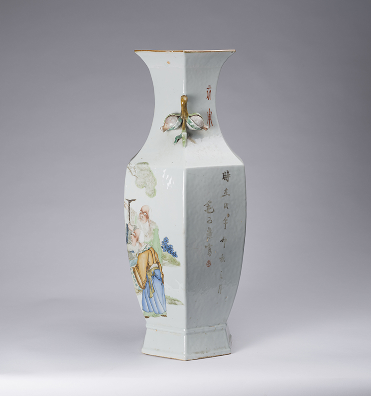 A Large Chinese Qianjiang Enameled Hexagonal Vase, Mid 20th Century par  Chinese Art