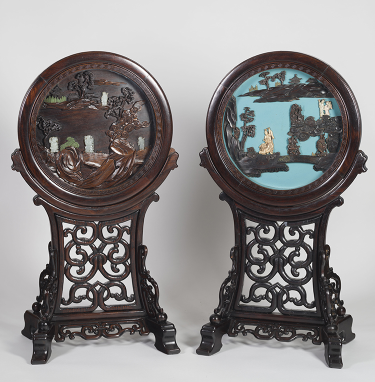 Two Chinese Jade and Bone Inlay Landscape Panels and Stands, 19th/20th Century par  Chinese Art