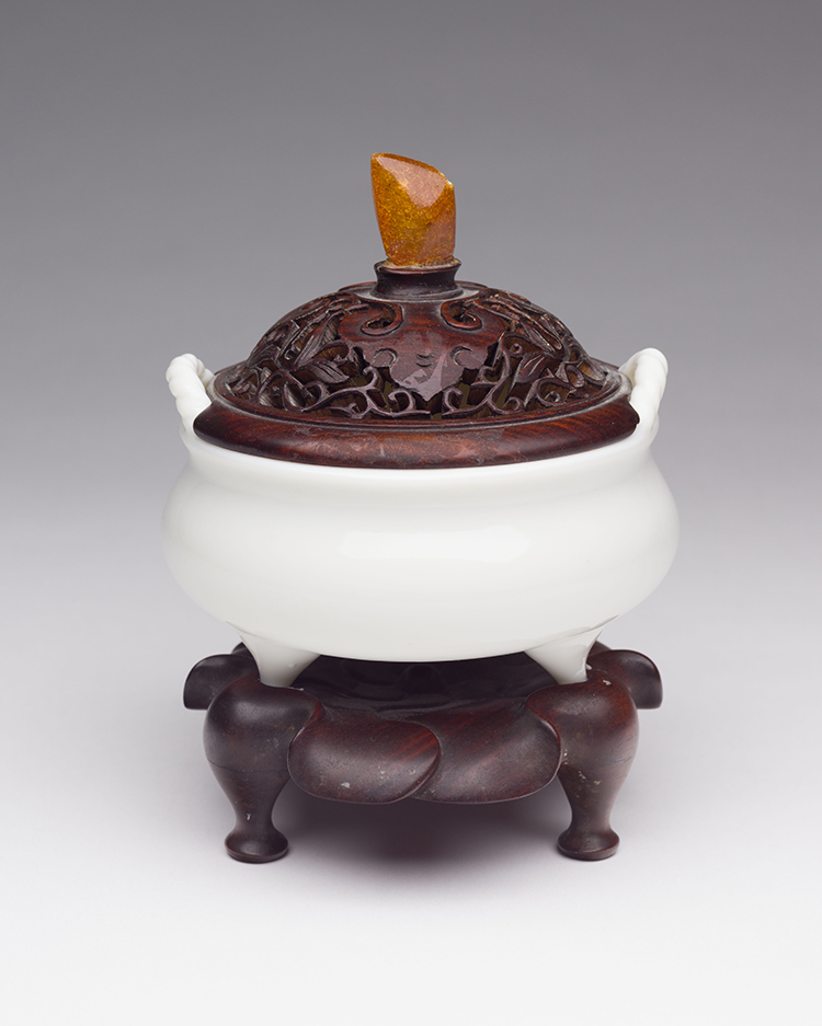 A Chinese Dehua White-Glazed Tripod Censer, 18th/19th Century by  Chinese Art