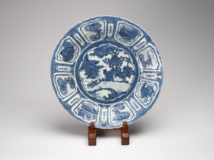 A Large Chinese Blue and White 'Floral and Fauna' Kraak Dish, Ming Dynasty, Wanli Period (1572-1620) by  Chinese Art